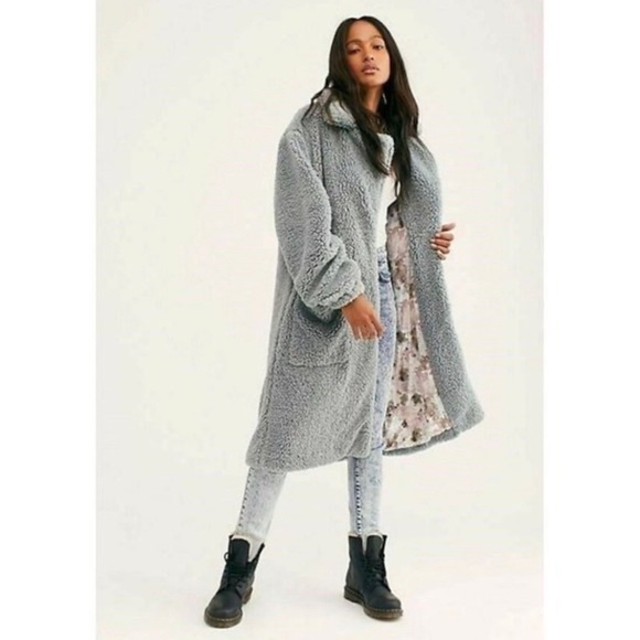 Free People Tessa Teddy Longline Cozy Faux Sherpa Fur Trench Coat size Large - Picture 1 of 8